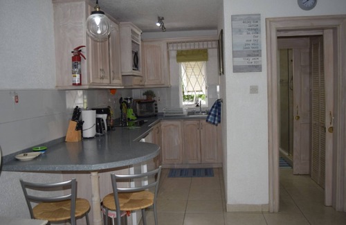 Bridgetown Apartamento | Birdsong Cottage Studio