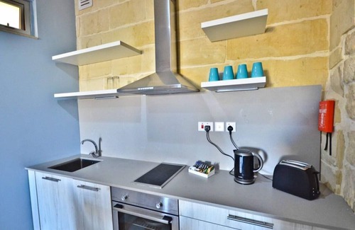 Birgu Casa | Casa Birgu en Vittoriosa con vistas desde el balcón del gran puerto | EPL 6B