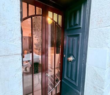 Birgu Casa | Birgu Square House By Holi