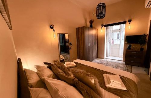 Birgu Casa | Birgu Square House By Holi