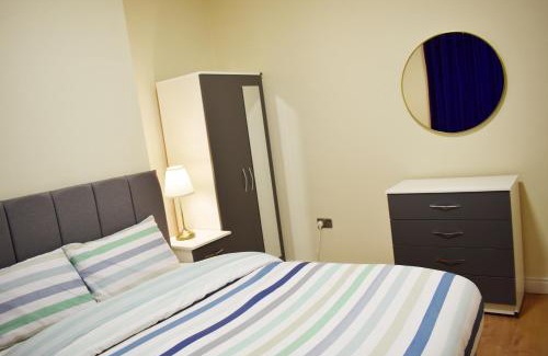 Birmingham Casa | Birmingham City Centre Room in edgbaston near stadium, Free Parking