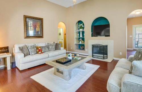 New Castle Casa | Birmingham Home with Yard - 15 Mi to Downtown!