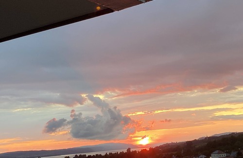 Uhldingen-Muehlhofen Apartamento | Apartamento de 4 **** Birnaublick en Uhldingen con vista al lago, piscina cubierta y sauna
