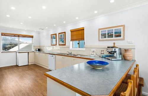 Anna Bay Casa | Birubi Beach getaway at Anna Bay