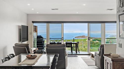 Anna Bay Casa | Birubi Beach House Anna Bay Beachfront
