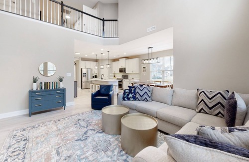 Millville Casa | Bishops Landing townhome with screened porch, patio, on-site pool & tennis