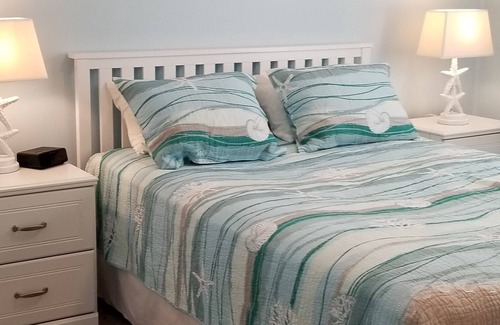 Folly Field Complejo | Bison on the Beach: Charming 2bdrm villa at sweet resort on the beach