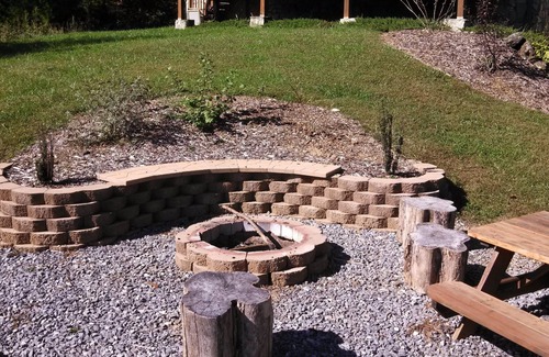 Clyde Cabina | Bison Overlook Lodge ... en un rancho Buffalo de 65 acres!