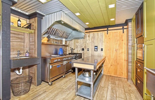 Lake George Cabina | ⛷⛰☀ Bison Peak Lodge ☀⛰⛷nPremier Rocky Mountain Wilderness Lodge on 37 Acres