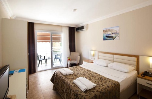 Bitez Hotel | Bitez Risa Hotel