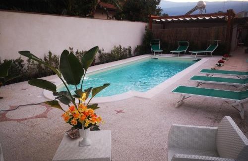 Fondachello Casa | Bivano Villa Grazia