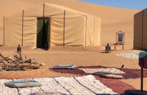 M'Hamid El Ghizlane Otro | BIVOUAC AMAYA