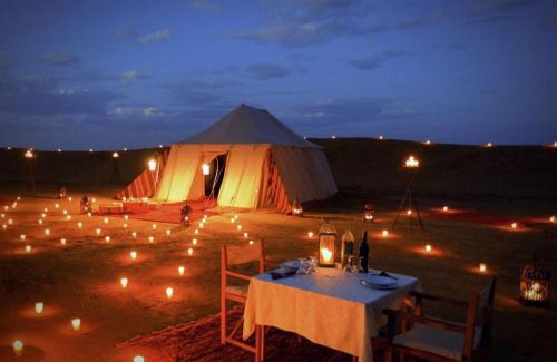M'Hamid El Ghizlane Otro | Bivouac de Luxe Le Pacha