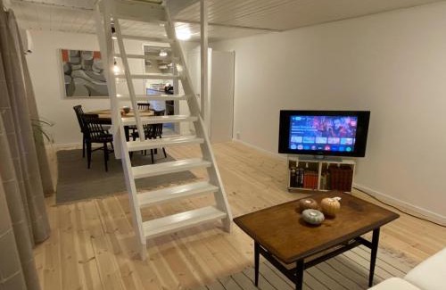 Asarum Casa | Björnamåla stuga