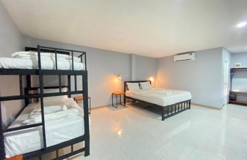 Bung Khong Long Cama Y Desayuno | BKL Happy World