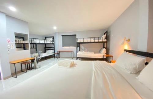 Bung Khong Long Cama Y Desayuno | BKL Happy World