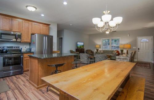 Pisgah Forest Casa | BKs Hideaway