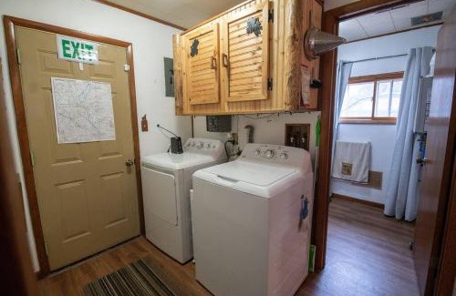 Necedah Casa | Black bear cabin with blow up hot tub