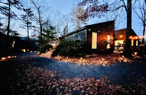 Basye Cabaña | Black Bear Lodge: Cozy Cabin, NEW Noon Check-in