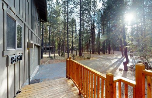 Black Butte Ranch Casa | Black Butte Ranch: South Meadow Home Eighty-Four