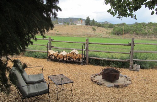 Montrose Cabaña | Negro Cañón Cottage en Elk Ridge, Colorado, EE.UU.