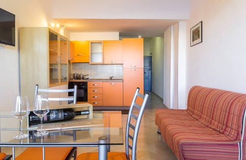 Porticato Apartamento | Black D `Morgant Fly