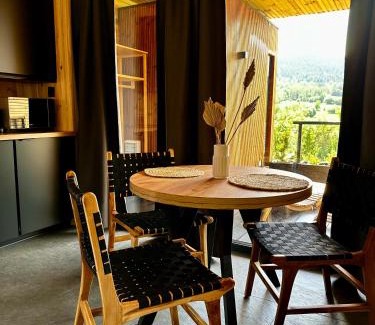 gmina Slemien Apartamento | Black Deer - z Sauną na Tarasie, Jacuzzi i Widokiem na Góry - by Deer Hills Luxury Apartments