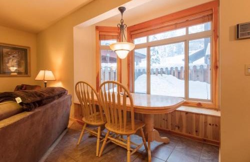 Whitefish Apartamento | Black Diamond #1B