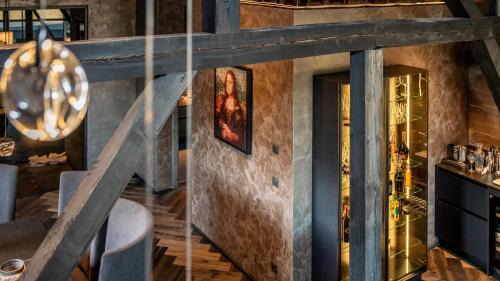 Mils Chalet De Esquí | Black Diamond Chalet