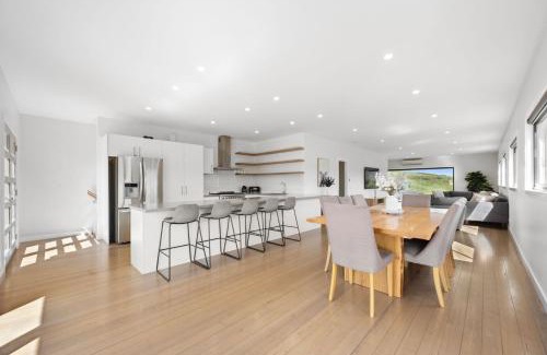 Merrijig Casa | Black Diamond - Luxury Alpine Home in Merrijig - Sleeps 14