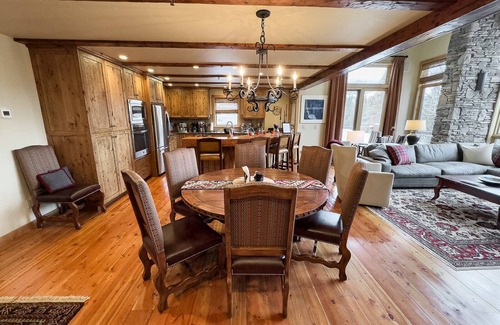 Big Horn Condominio | Excelentes tarifas para Black Eagle Luxury, ski in / out, vistas increíbles.
