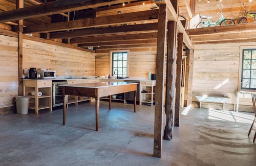 Mahone Bay Cabina | Black Forest Cabins
