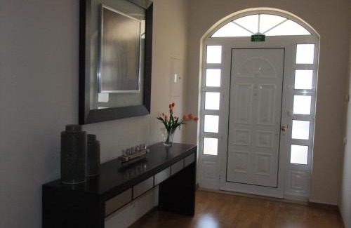 Montenegro Casa | Black Hill Guest House