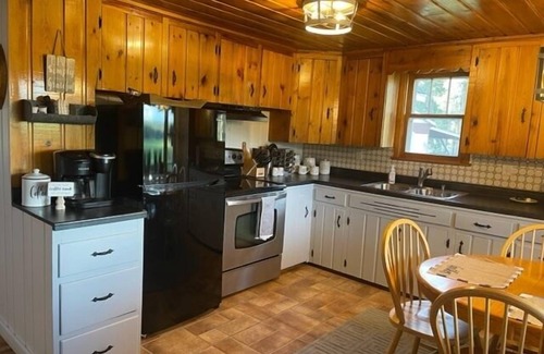 Deadwood Casa | Black Hills Cabin in Nemo