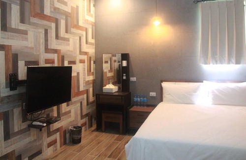 Taitung City Centre Casa | Black House