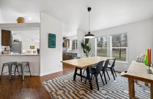 McCall Casa | Black Moose - Pet friendly - Trailer parking - Wood stove - Single level