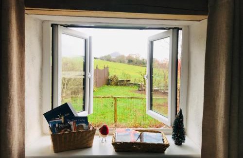Llangattock Lingoed Casa | Black Mountains Barn