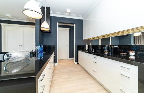 Jelitkowo Apartamento | Black Pearl - Neptun Park by OneApartments