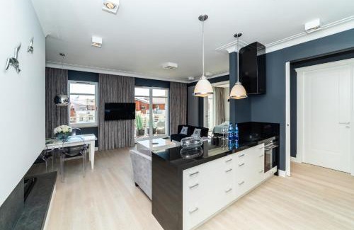 Jelitkowo Apartamento | Black Pearl - Neptun Park by OneApartments