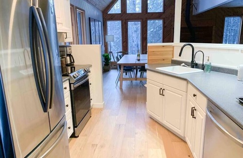 Manitoba Cabina | Black Pine Lodge Summ