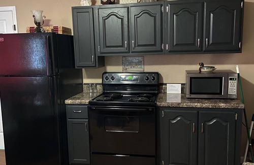Lesterville Condominio | Black River Condo With A Country View