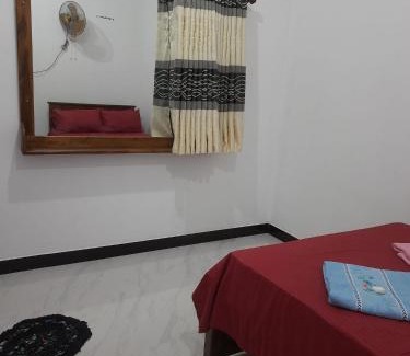 Minuwangoda Casa | Black Rose Guest