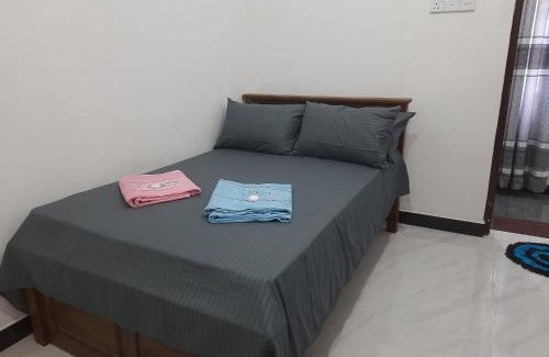 Minuwangoda Casa | Black Rose Guest