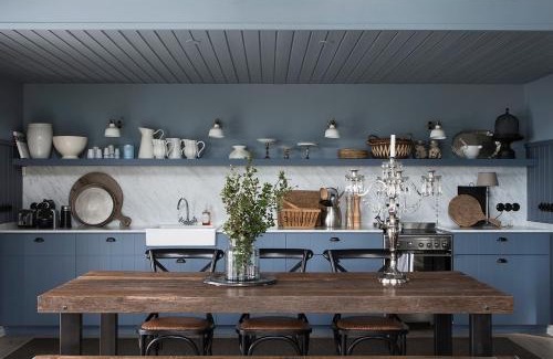 Hvalfjarðarsveit Casa | Black timber house