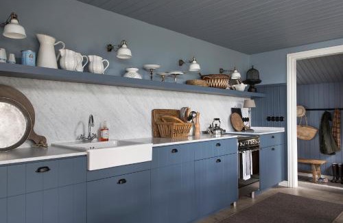 Hvalfjarðarsveit Casa | Black timber house