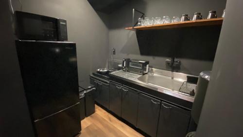 Maejima Apartamento | Black Villa Naha 最大8名宿泊可 136平米 美栄橋駅 徒歩1分