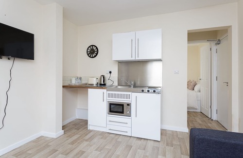 Southampton City Centre Apartamento | Blackberry - Stylish Self-contained Flats in Soton City Centre