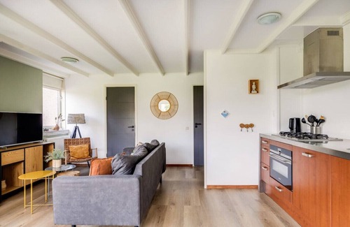 Zwiggelte Casa | Blackbird | Holiday home with large sunny garden