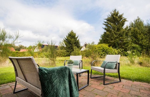 Zwiggelte Casa | Blackbird | Holiday home with large sunny garden