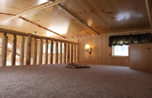 Milton Complejo | Blackhawk RV Campground Loft Cabin 11